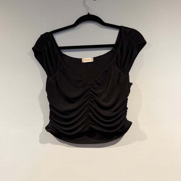 Altar'd State Top Size Large Black - Picture 1 of 3